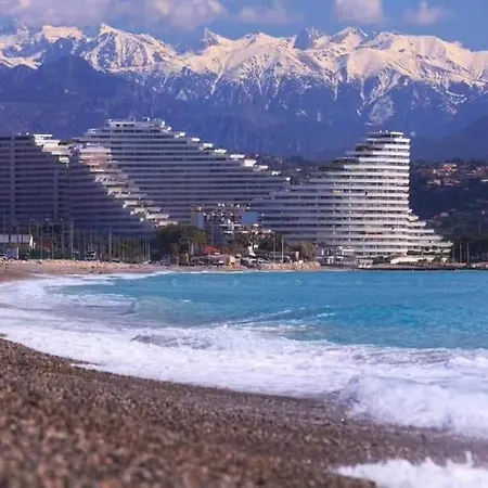 Beau Pour 4 P A 5 Mn De La Villeneuve-Loubet